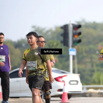 Runner Photo 6624099