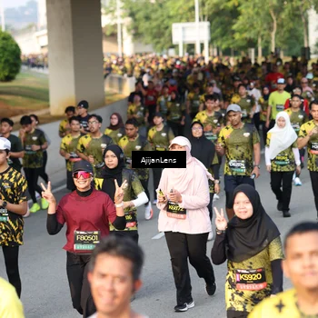 Runner Photo 6624114
