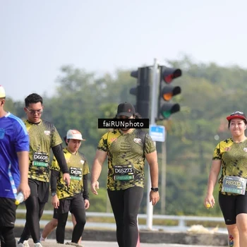 Runner Photo 6624168
