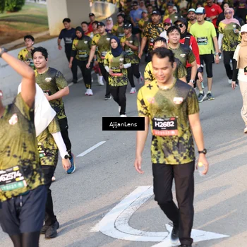 Runner Photo 6624212