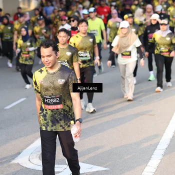 Runner Photo 6624220