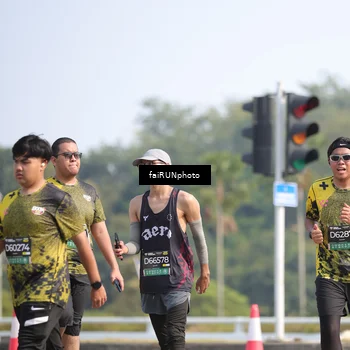 Runner Photo 6624266