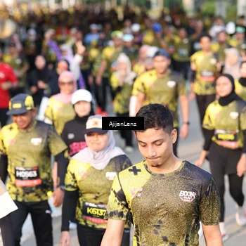 Runner Photo 6624324