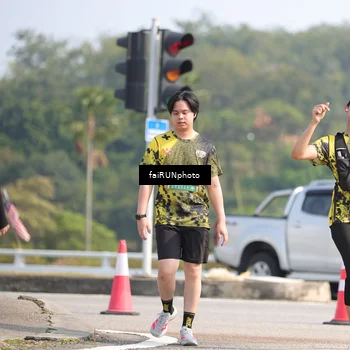 Runner Photo 6624350