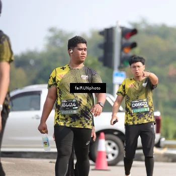Runner Photo 6624386
