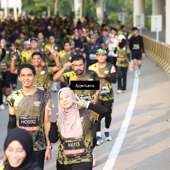 Runner Photo 6624435