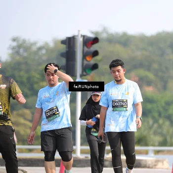 Runner Photo 6624464