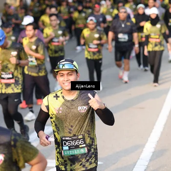 Runner Photo 6624494