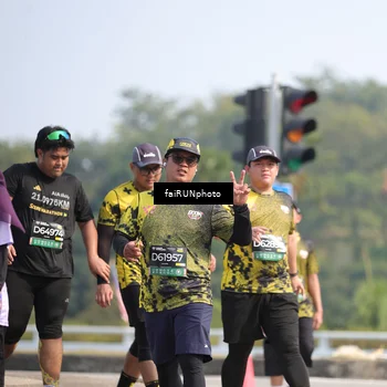 Runner Photo 6624514