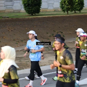 Runner Photo 6624524
