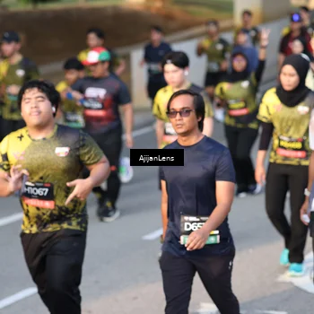 Runner Photo 6624643