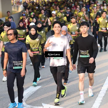 Runner Photo 6624646