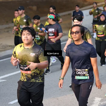 Runner Photo 6624648