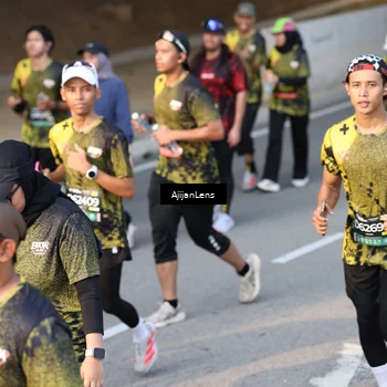 Runner Photo 6624687