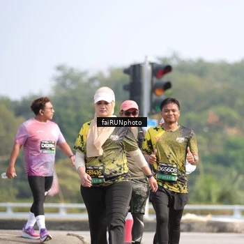 Runner Photo 6624708