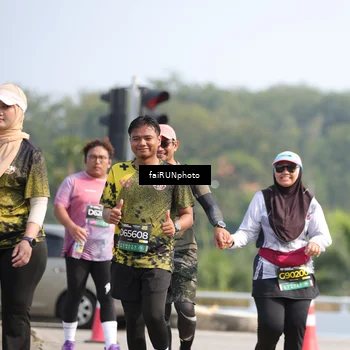 Runner Photo 6624738