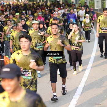 Runner Photo 6624740