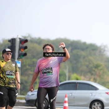 Runner Photo 6624792