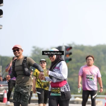 Runner Photo 6624799