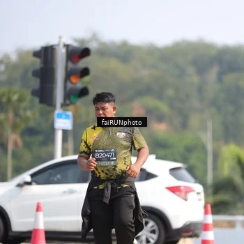 Runner Photo 6624858