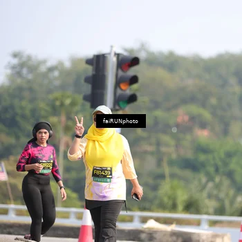 Runner Photo 6624895