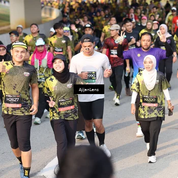 Runner Photo 6624914