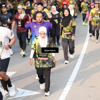 Runner Photo 6624935