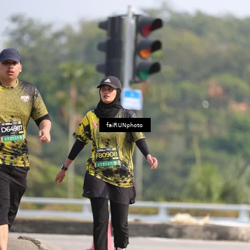 Runner Photo 6624957