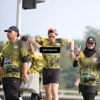 Runner Photo 6624993