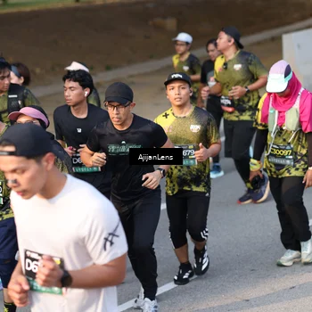 Runner Photo 6625012