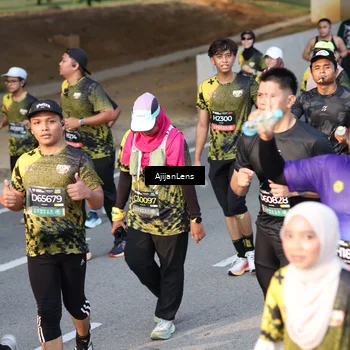 Runner Photo 6625015