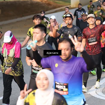 Runner Photo 6625018