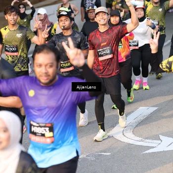Runner Photo 6625039