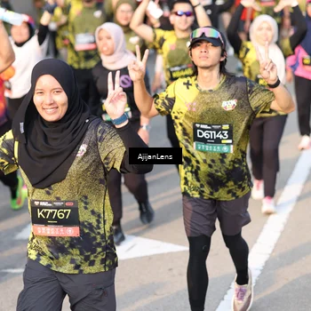 Runner Photo 6625043