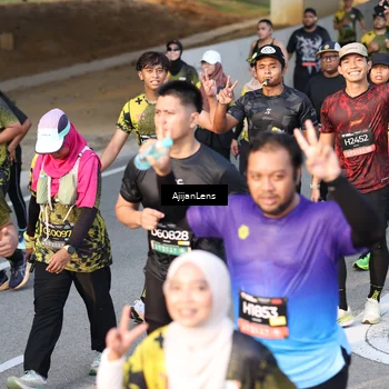 Runner Photo 6625055