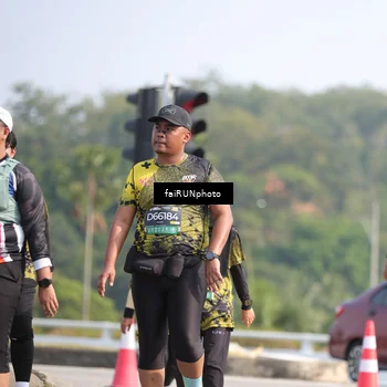 Runner Photo 6625057