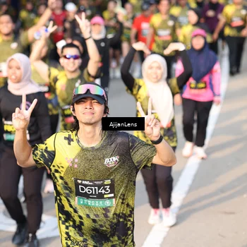 Runner Photo 6625058