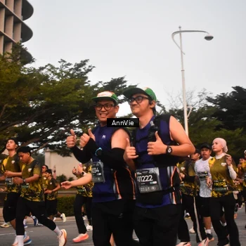 Runner Photo 6625074