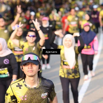 Runner Photo 6625080