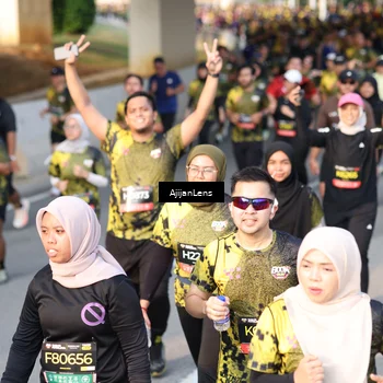 Runner Photo 6625091