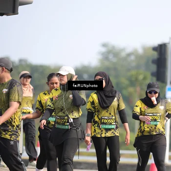 Runner Photo 6625094