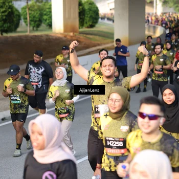 Runner Photo 6625098