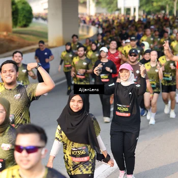Runner Photo 6625107