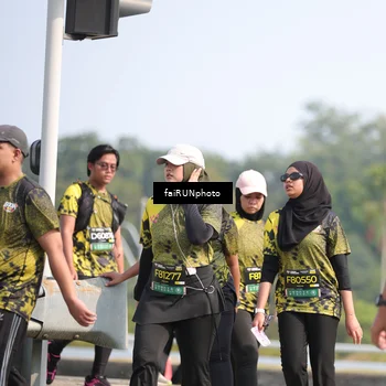 Runner Photo 6625118