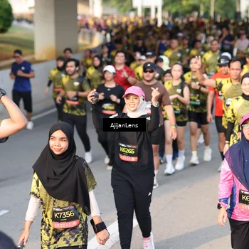 Runner Photo 6625124