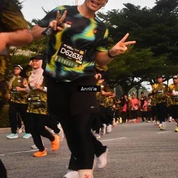 Runner Photo 6625153