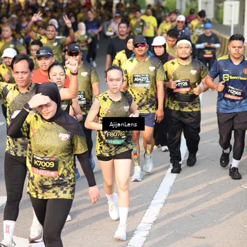 Runner Photo 6625186