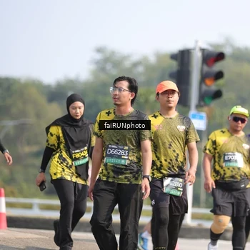 Runner Photo 6625199