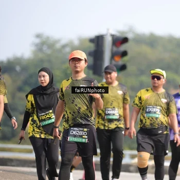 Runner Photo 6625200