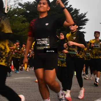Runner Photo 6625244